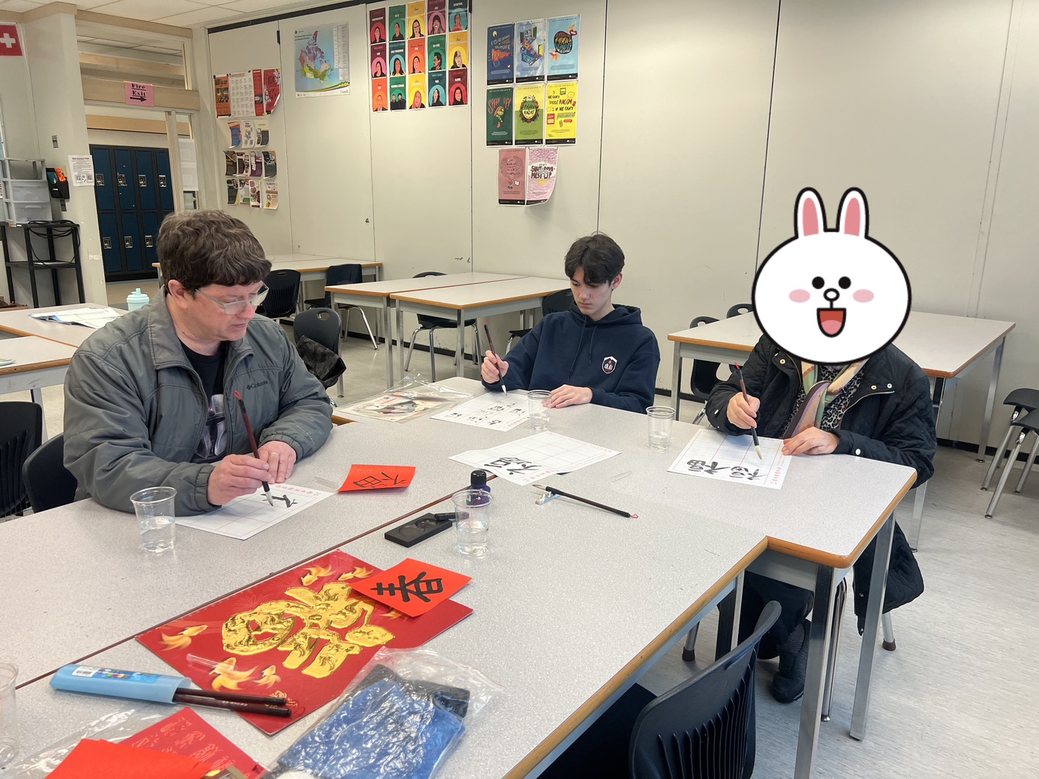 今天上課認識文房四寶，練習書法及新年用語