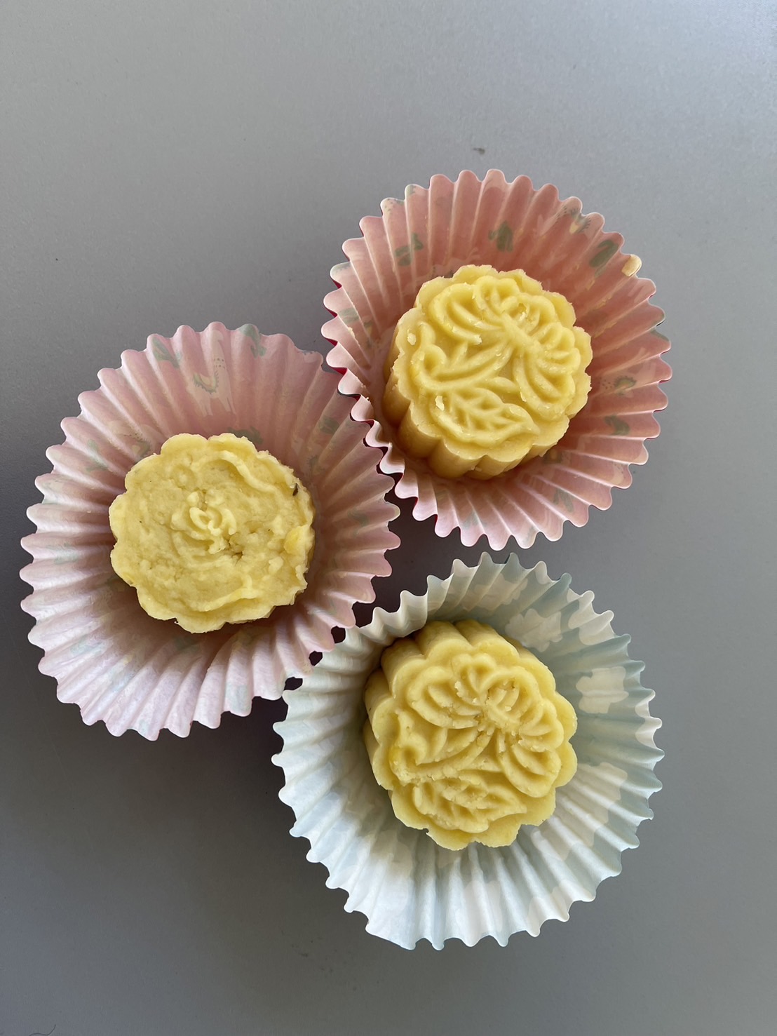 作出美麗的月餅