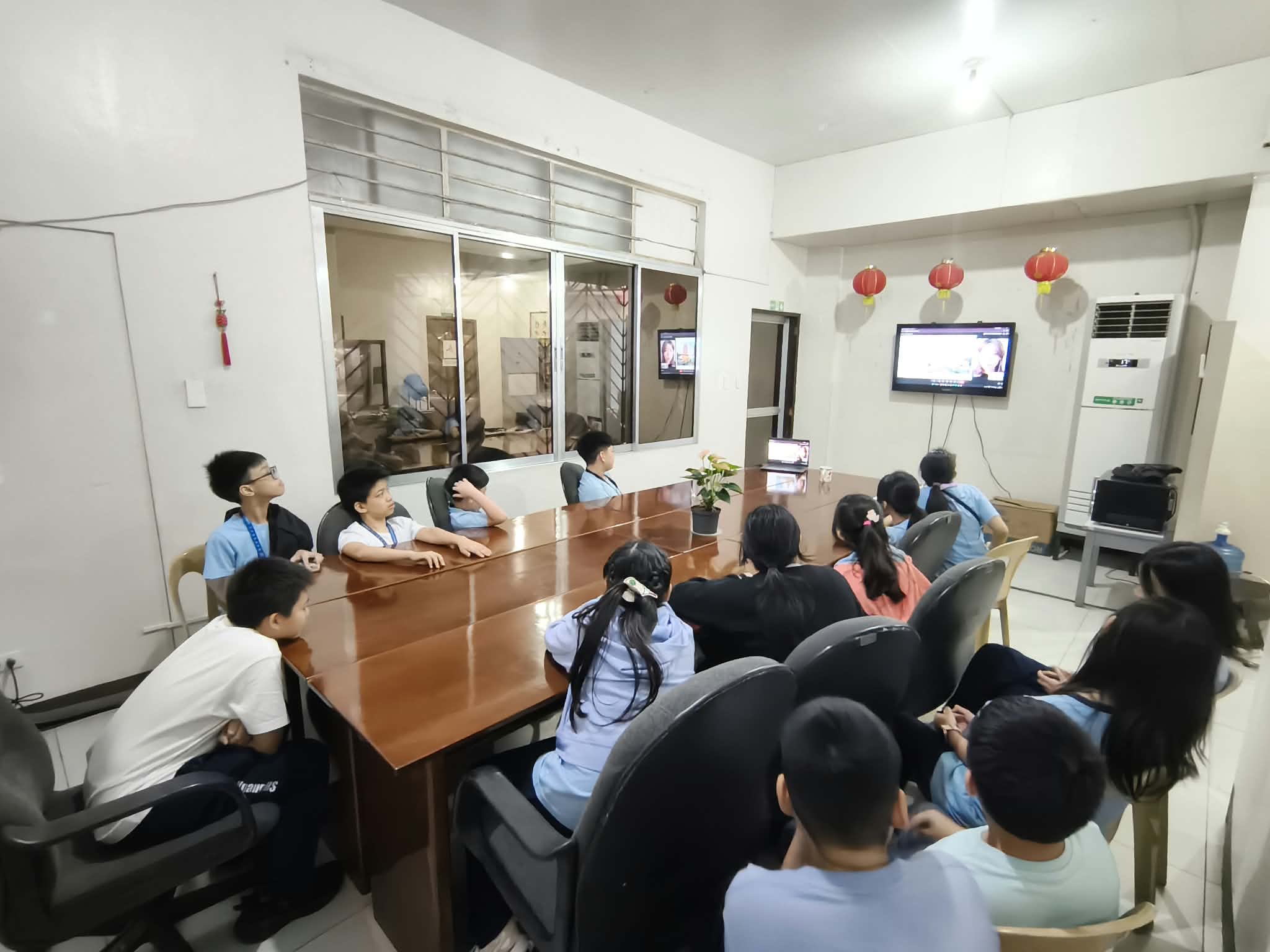 兩校互相交流情況