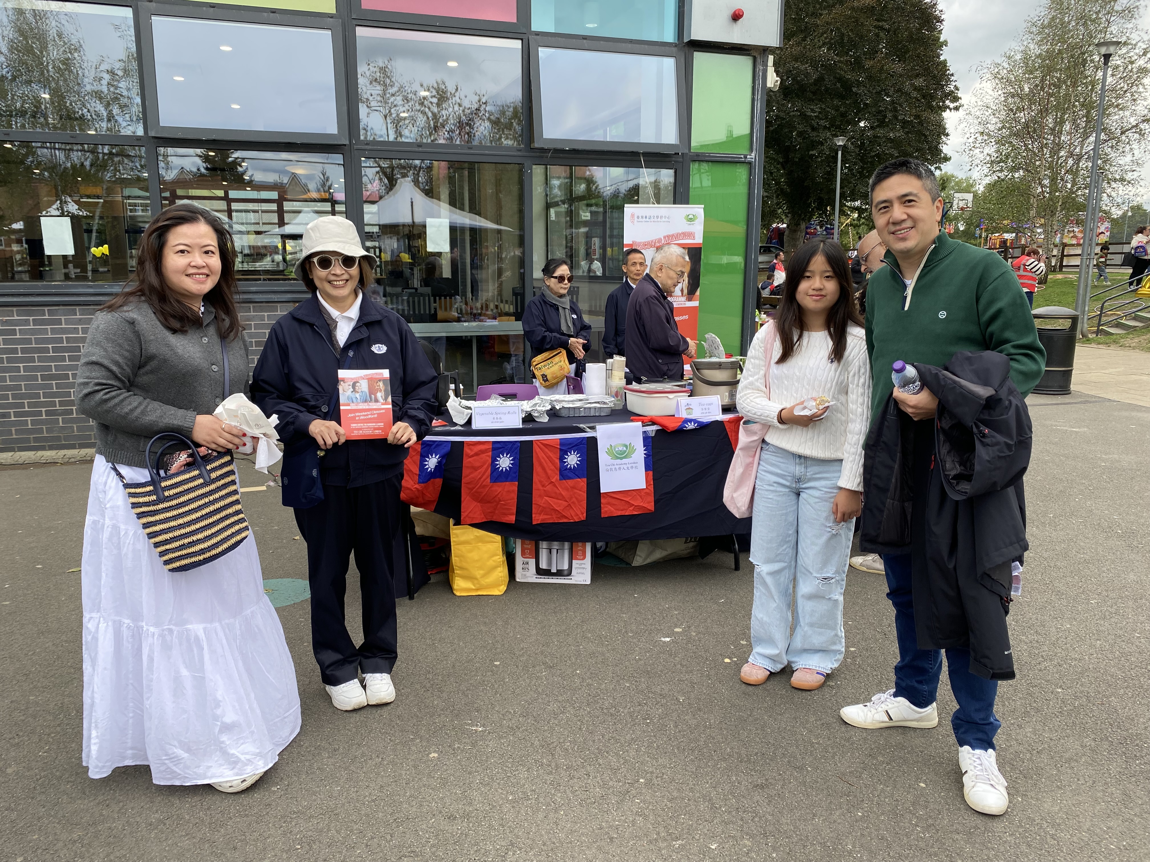 英國中學生喜歡寫漢字