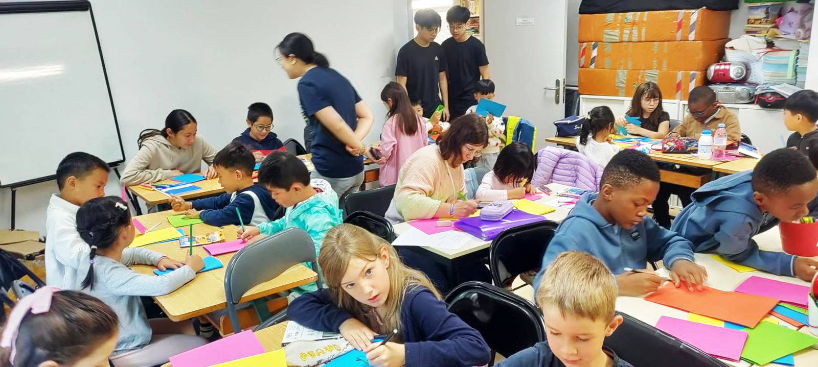 法國亭林中文學校2025文化夏令營圓滿成功 2