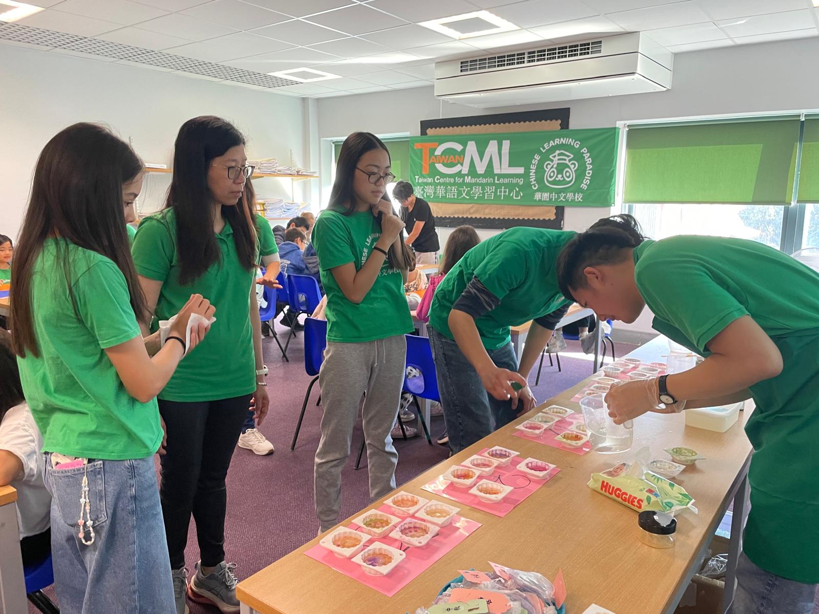 華園2024中秋節文化教學活動-月餅手工皂工作坊暨教師節敬師活動1
