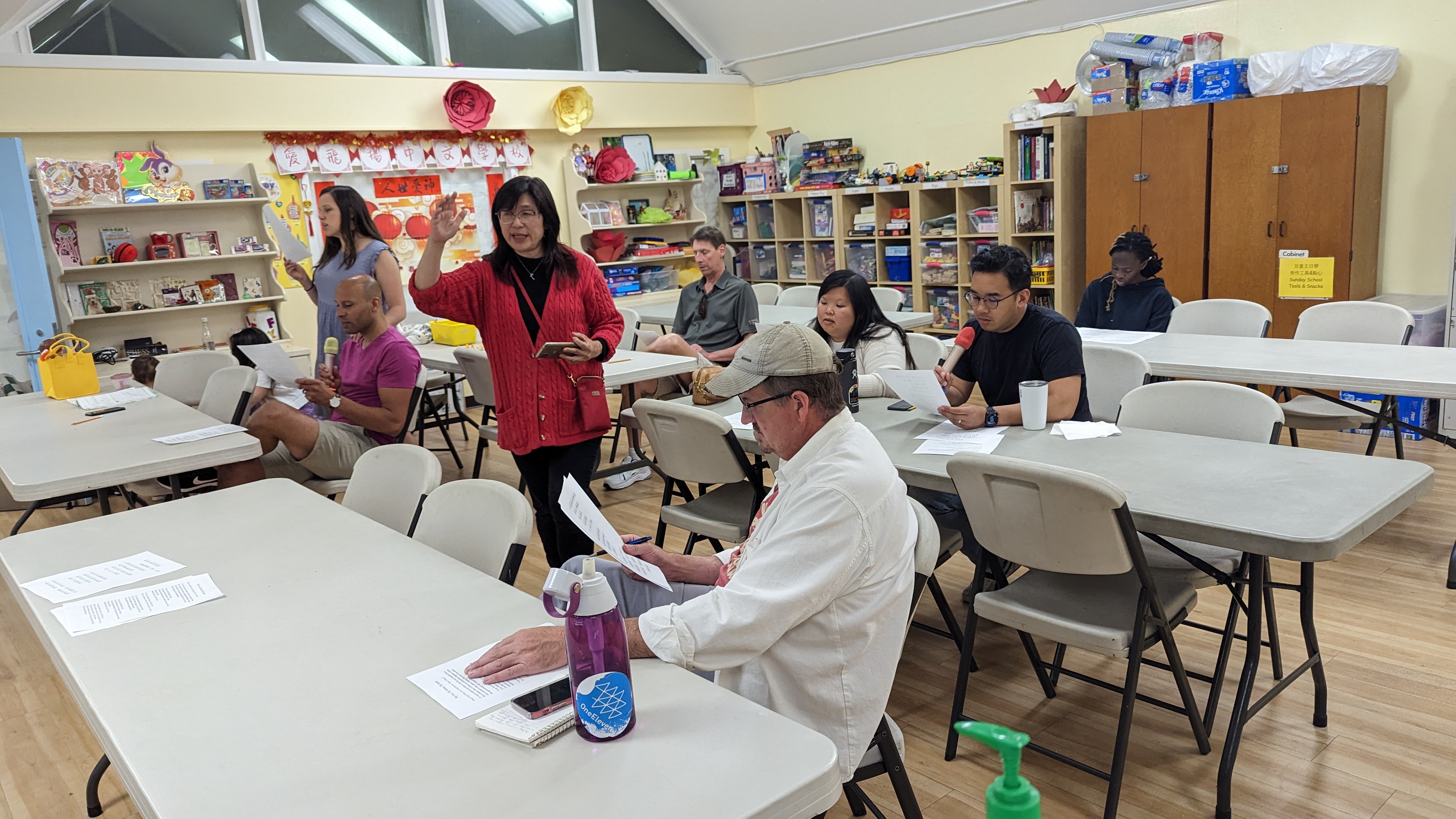                                     愛飛揚中文教唱課程：學生透過歌聲領略中文之美。