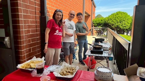 職員家長們亦準備臺灣美食給參加者享用