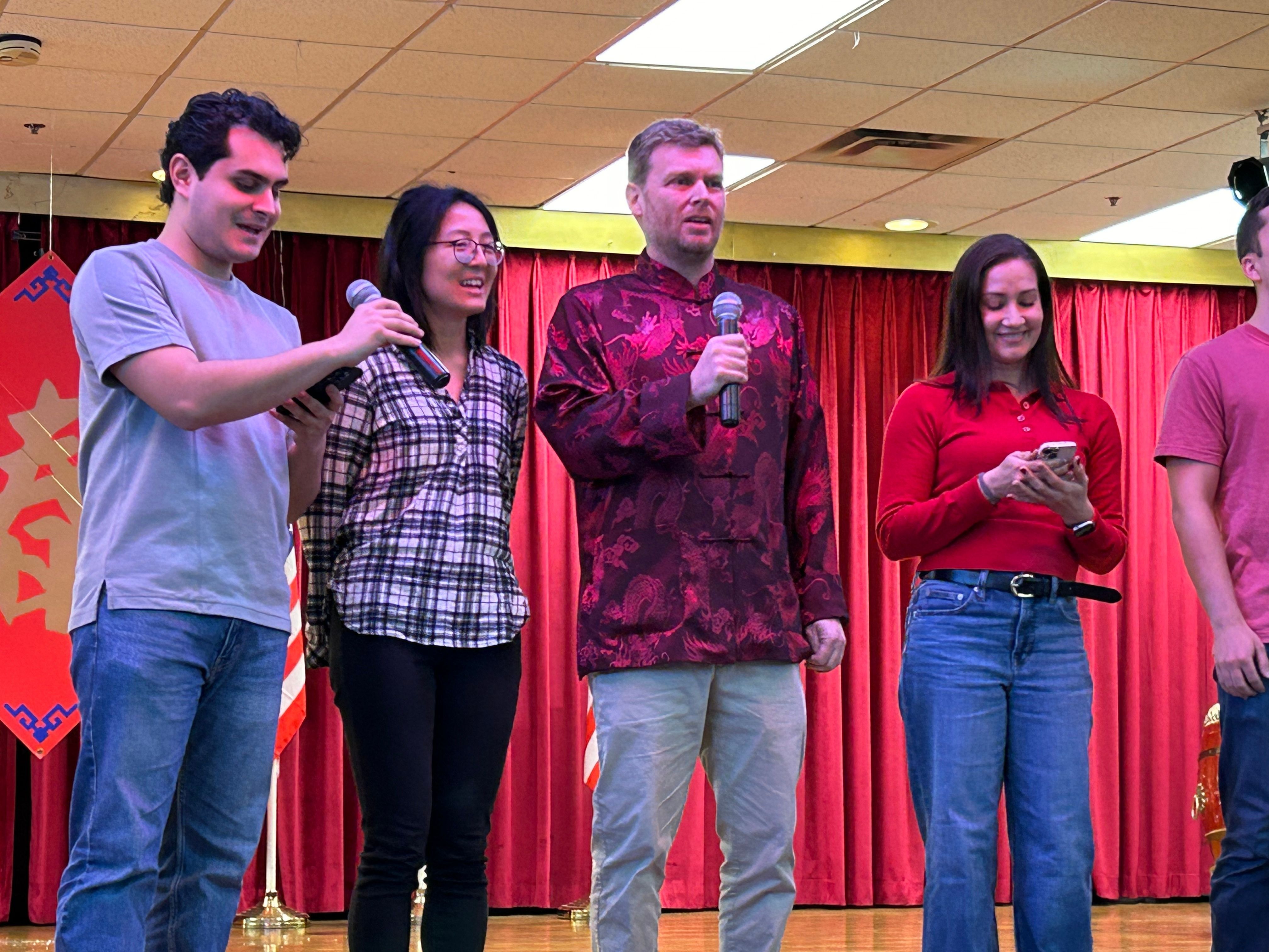 臺灣華語文學習中心學員歌唱表演