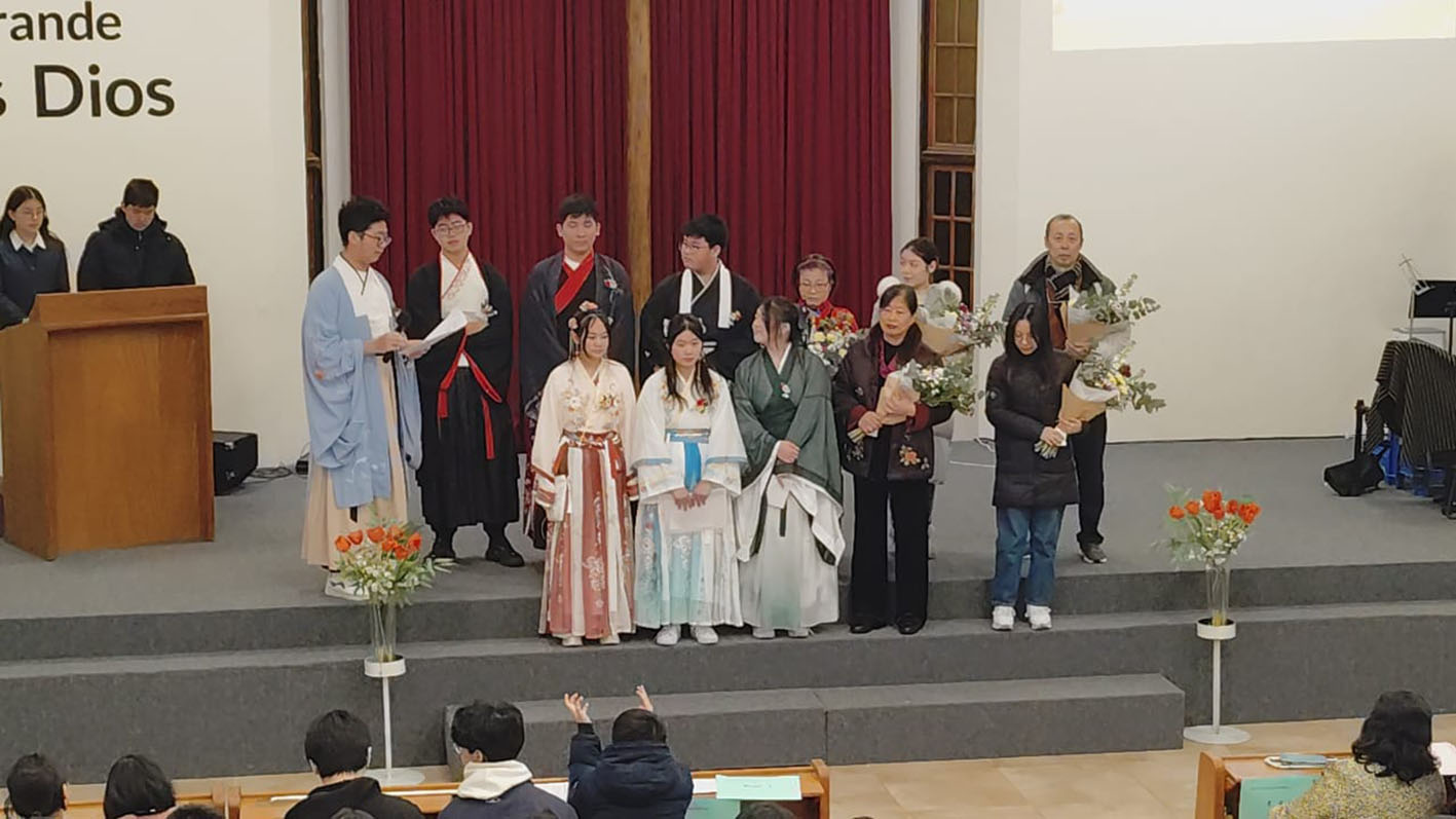 新興文教中文學校國際部小學唐詩朗讀校慶文化展