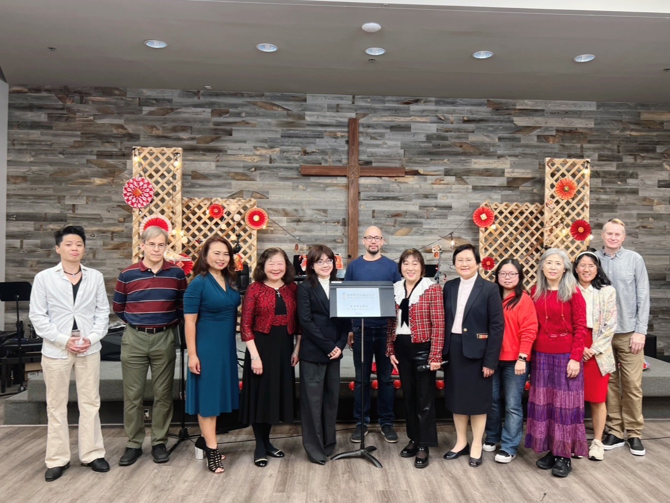 揭牌典禮，橙僑文教中心蕭蓓如主任蒞臨盛會