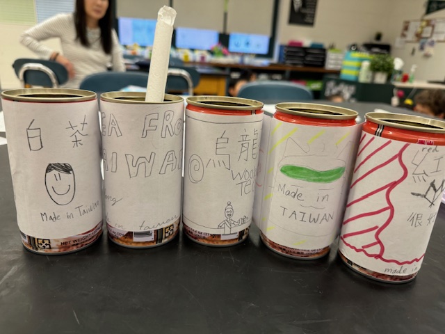 同學們設計的茶罐外包裝