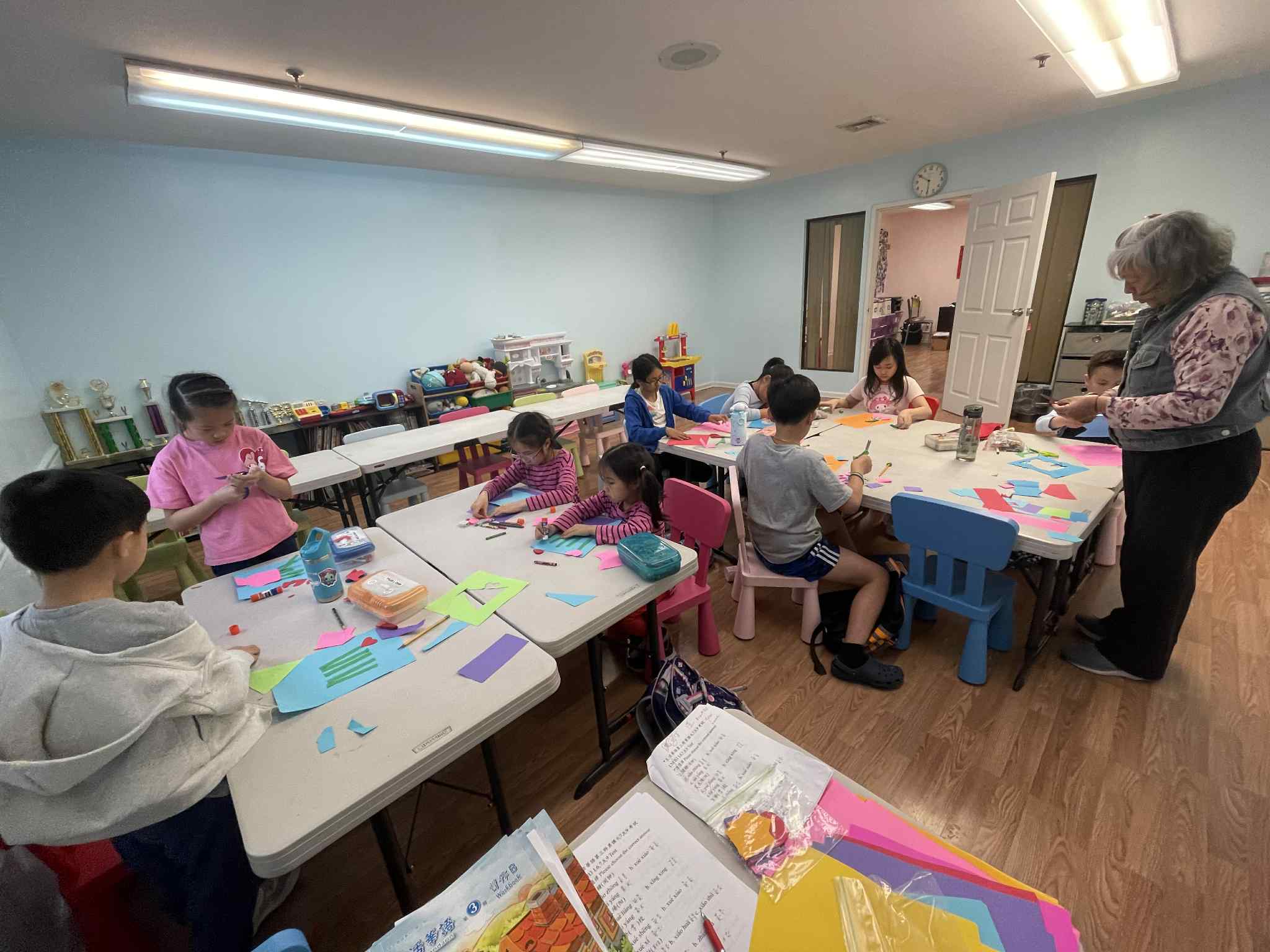墨香傳情，童心謝母——長島中文學校母親節漢字文化週溫情落幕1