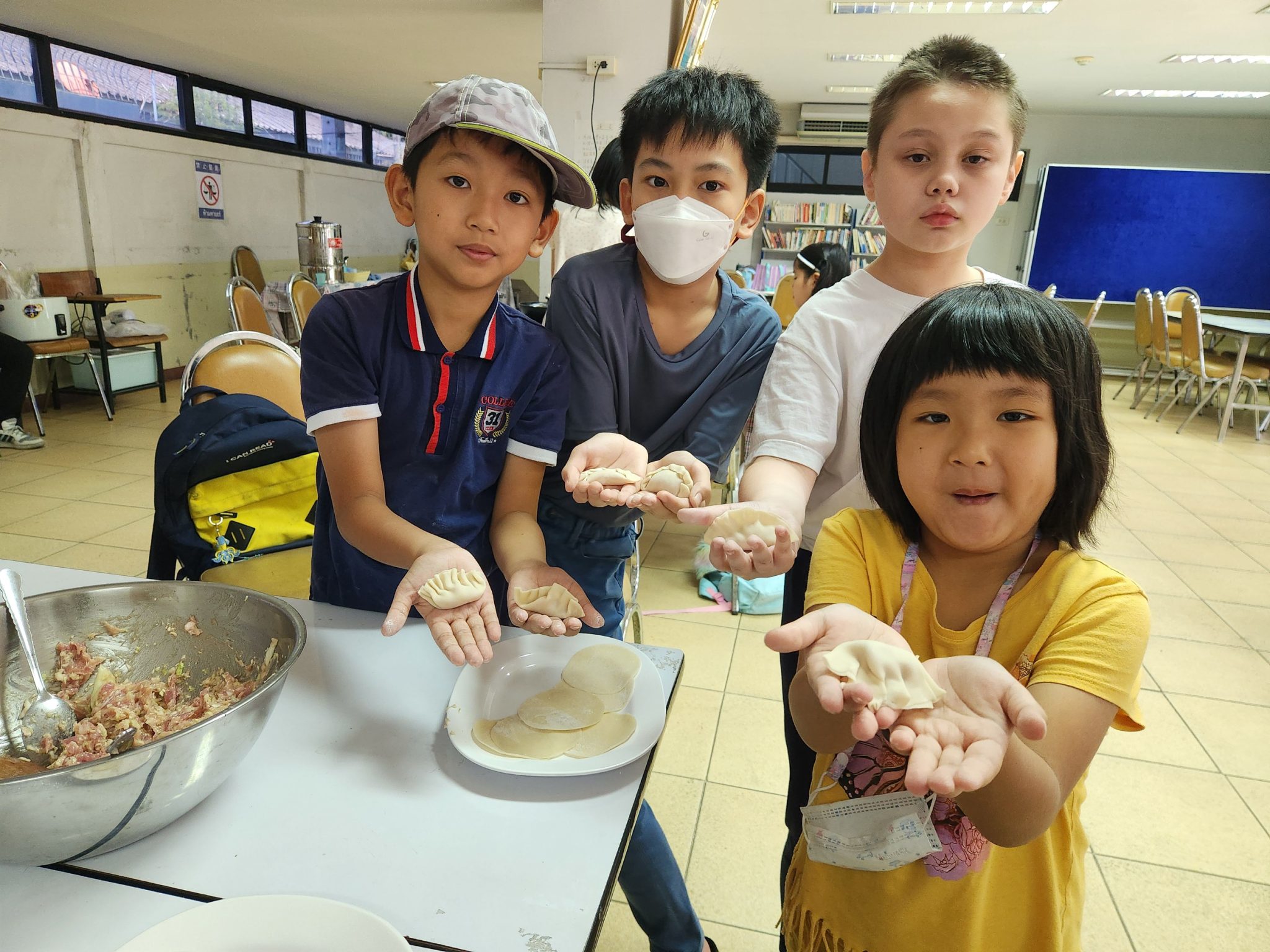 美食課(包水餃)