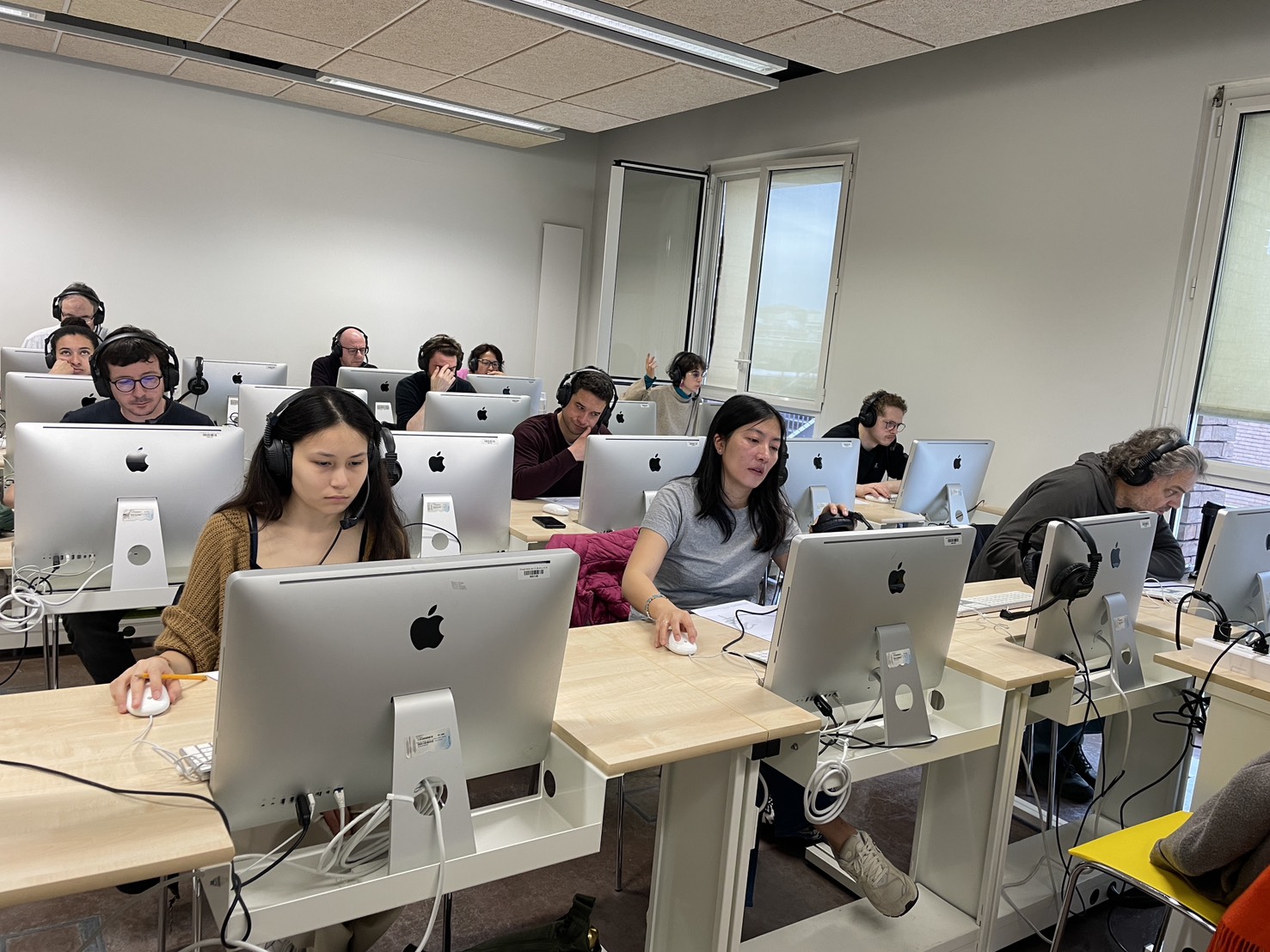 法國書硯-TCML學生在東方語言學院參加華測