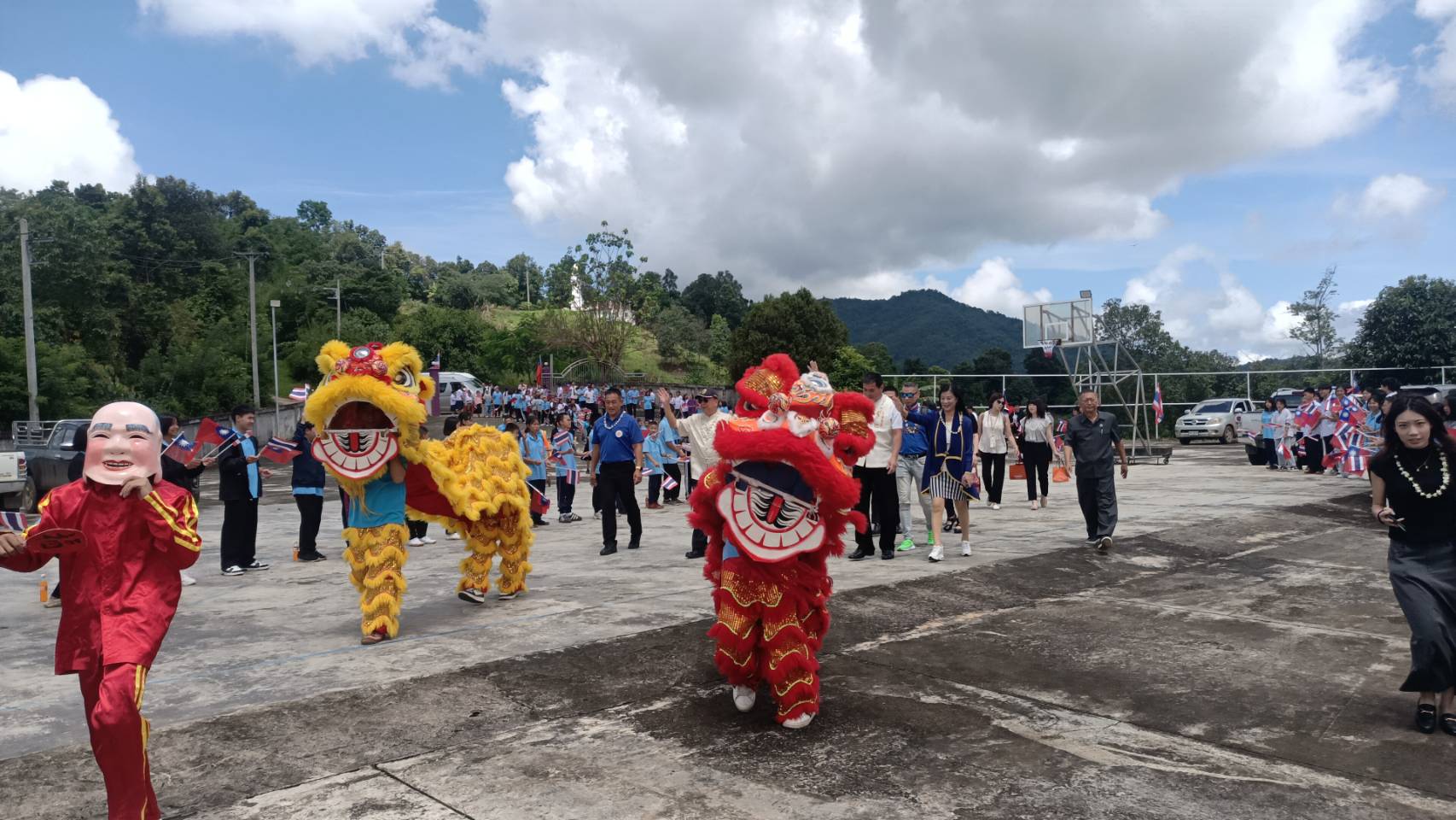 光復高級中學舞獅迎賓