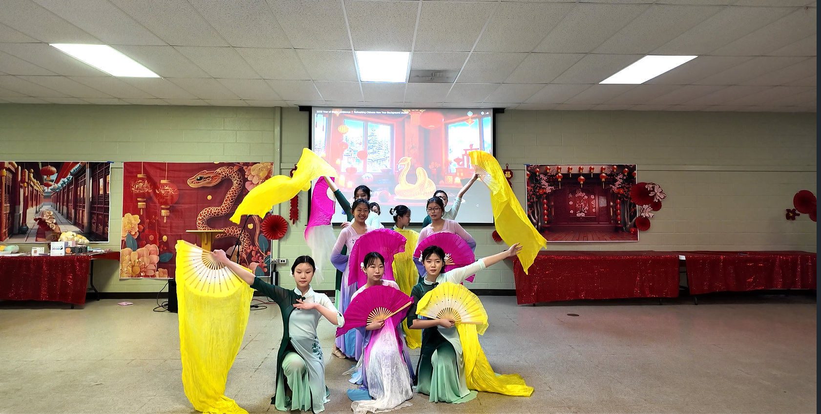 青蛇歡騰 洛麗中文學校喜迎新年4