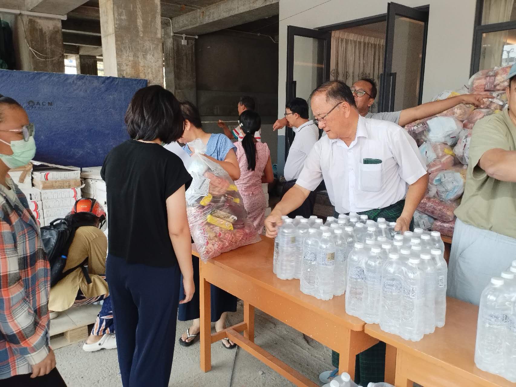 天災無情，人間大愛！—— 曼德勒孔教學校全體中緬文教師收到駐緬甸代表處、緬甸台商總會賑災援助愛心4