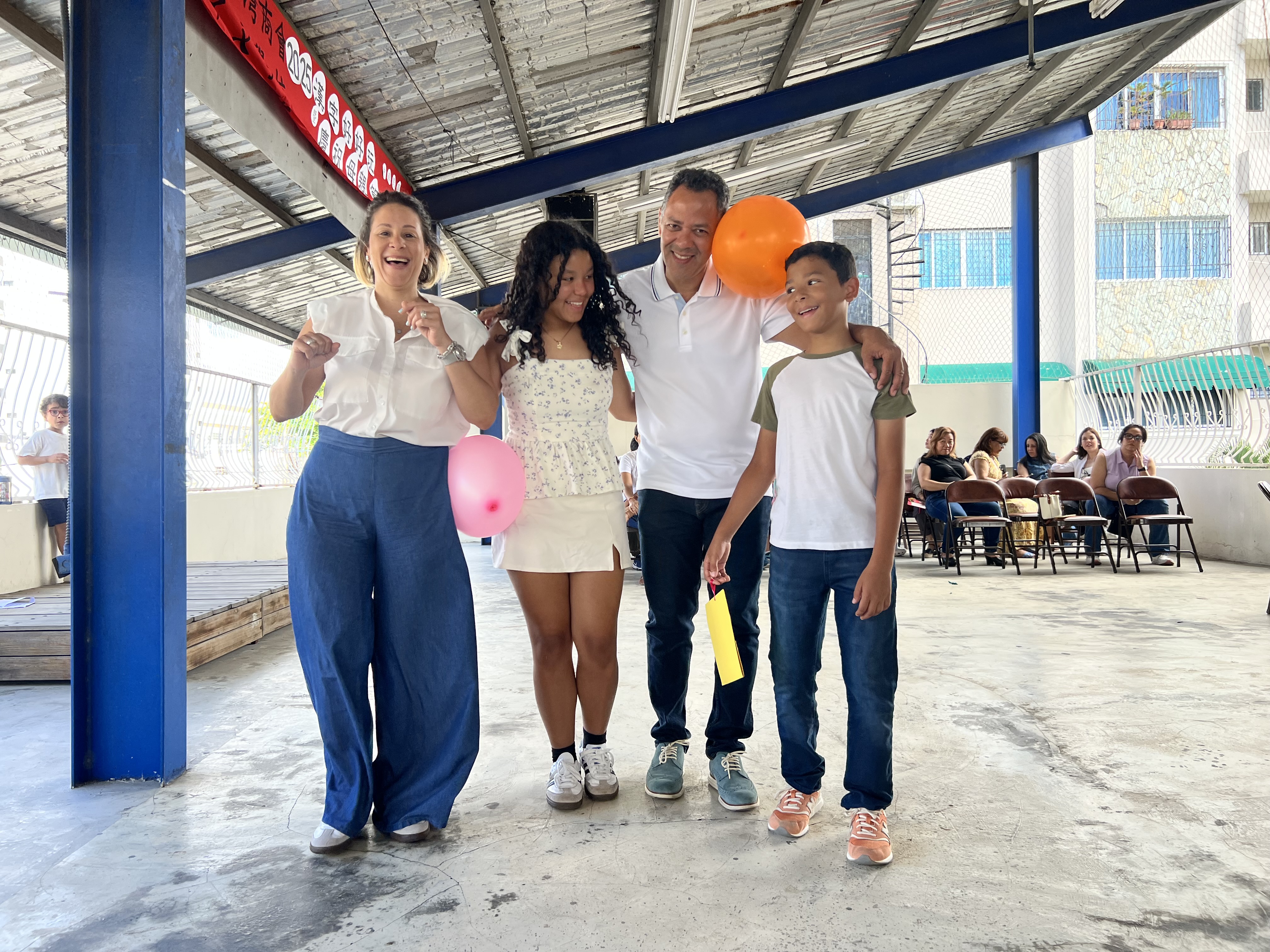 多明尼加臺灣商會附屬中文學校 慶祝母親節4