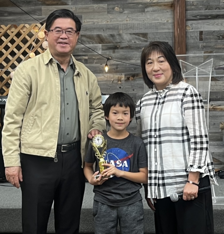 詩詞朗誦比賽初級組第一名陳以心同學