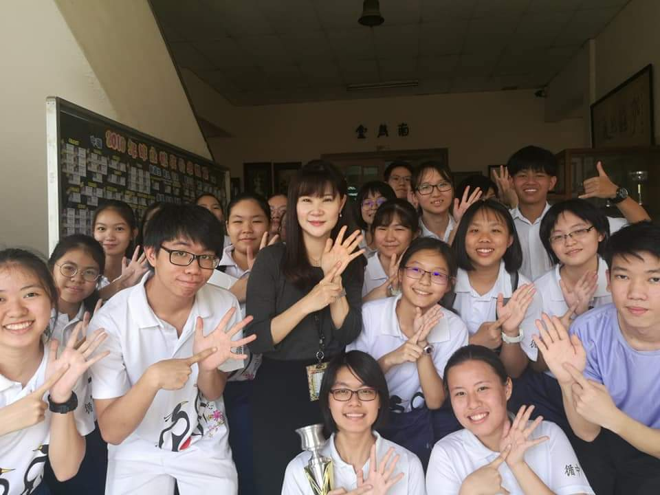 [112年海外僑校教師獎勵]來自馬來西亞吉隆坡循人中學，榮獲10年屆獎勵的胡立珉老師1