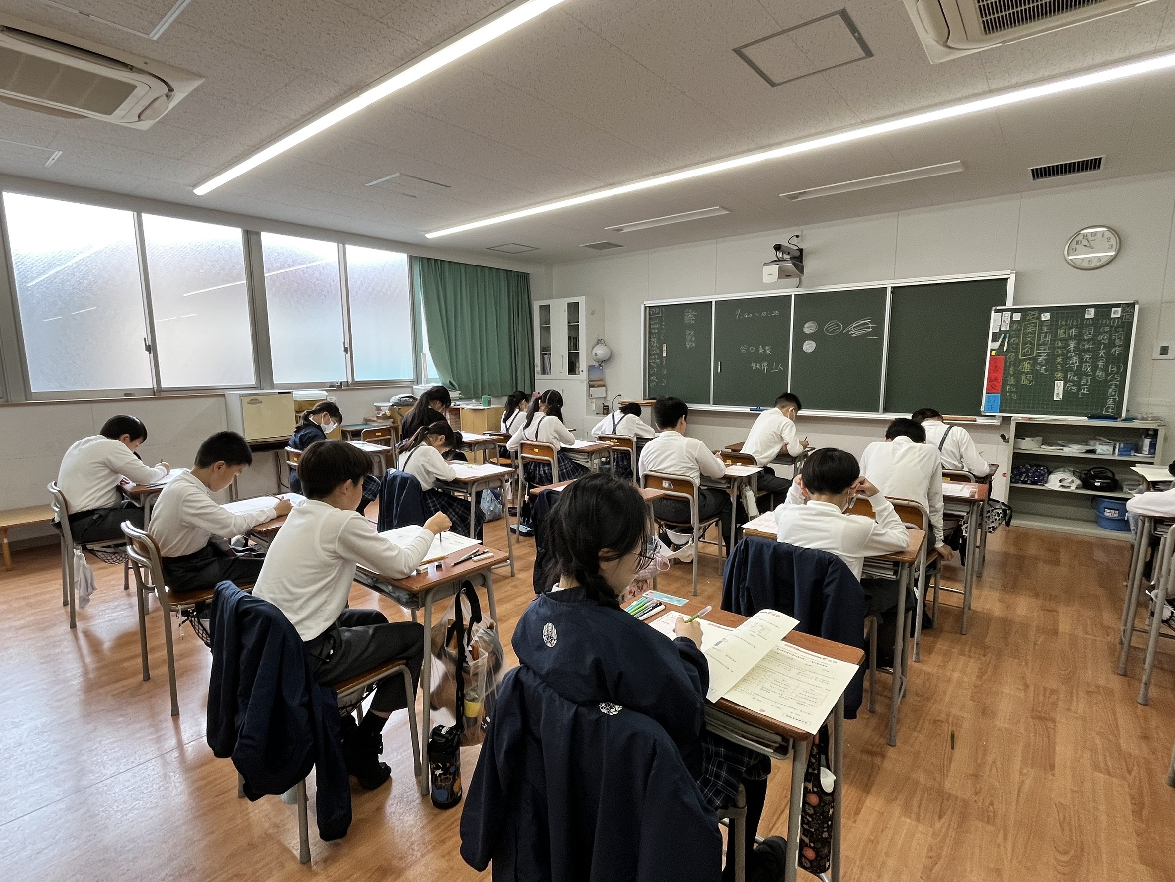 日本橫濱中華學院實施台北市國小學力測驗狀況