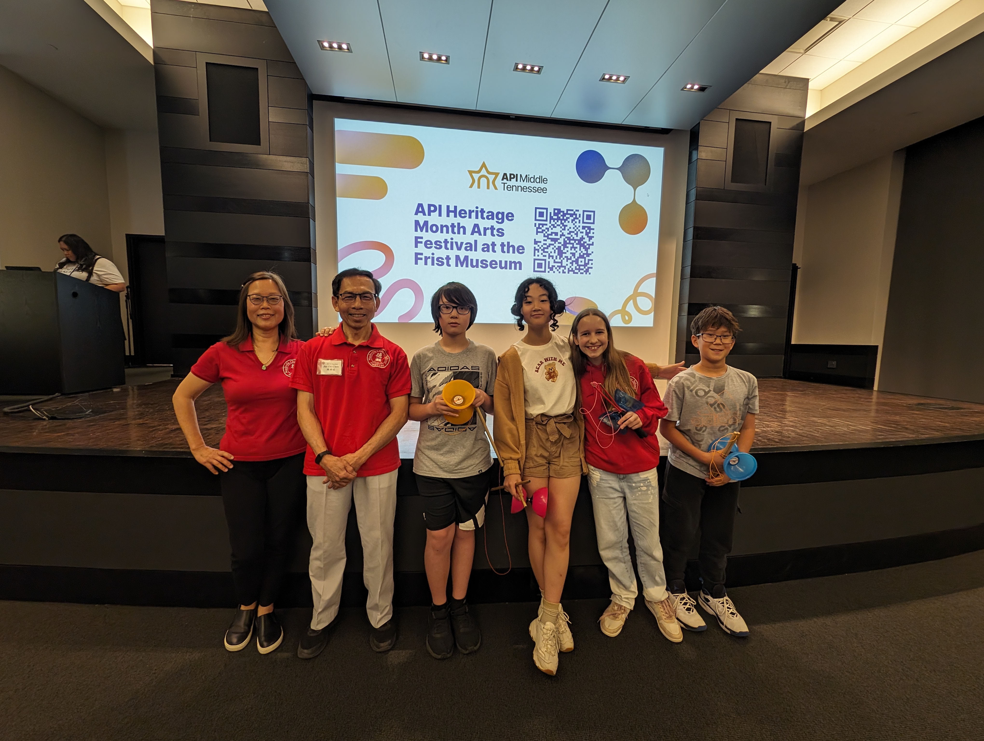 田州大納城中文學校扯鈴表演及體驗獲好評2