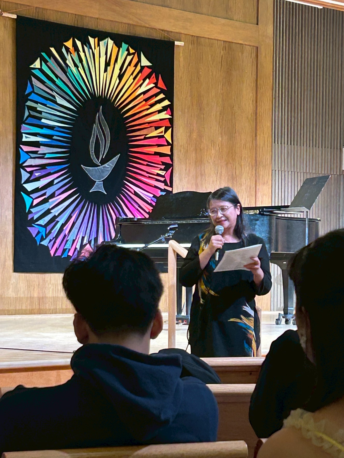 接受UBC大學音樂系與龍吟滄海音樂節到訪的作曲家李志純 親自為每一個作品解說