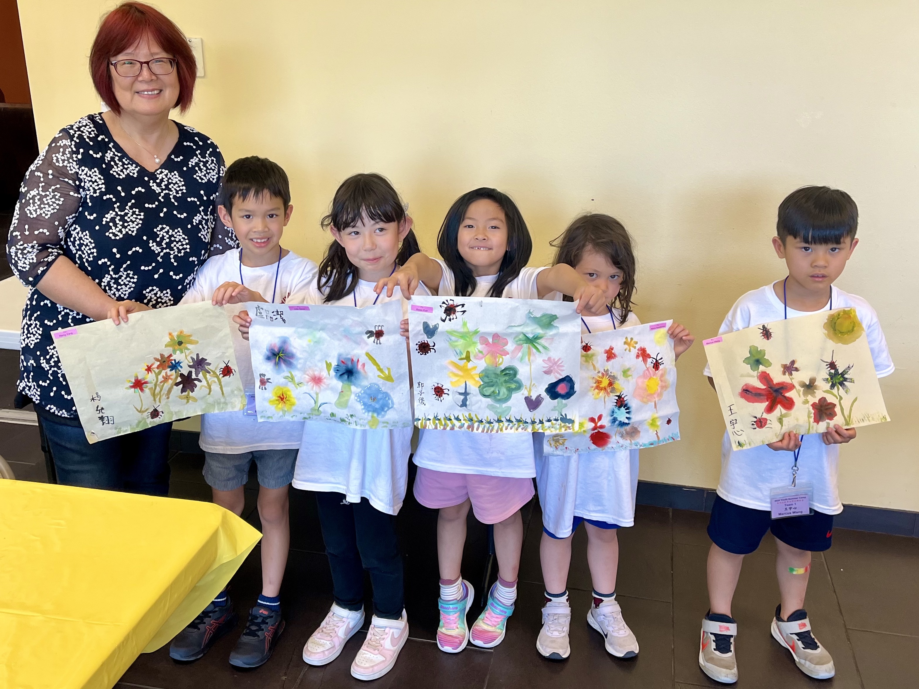 第一營隊學員展現的彩色國畫