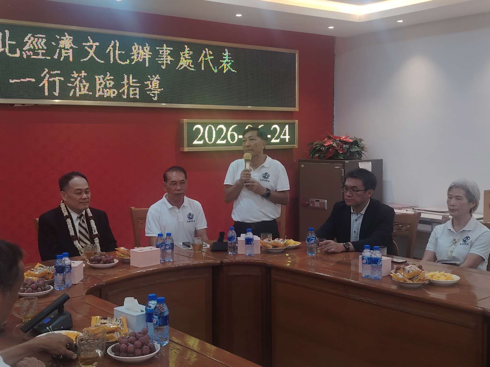於孔教東校區舉行座談交流會