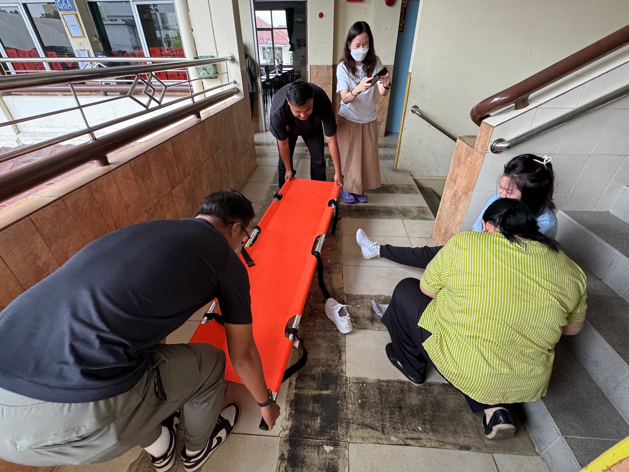 發現有學生受傷