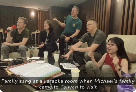Michael的美國家人到台灣旅遊體驗卡拉OK文化